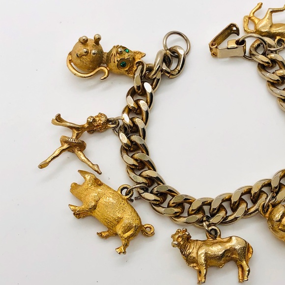 Vintage 1950’s Retro Figural Charm Bracelet - Picture 10 of 14